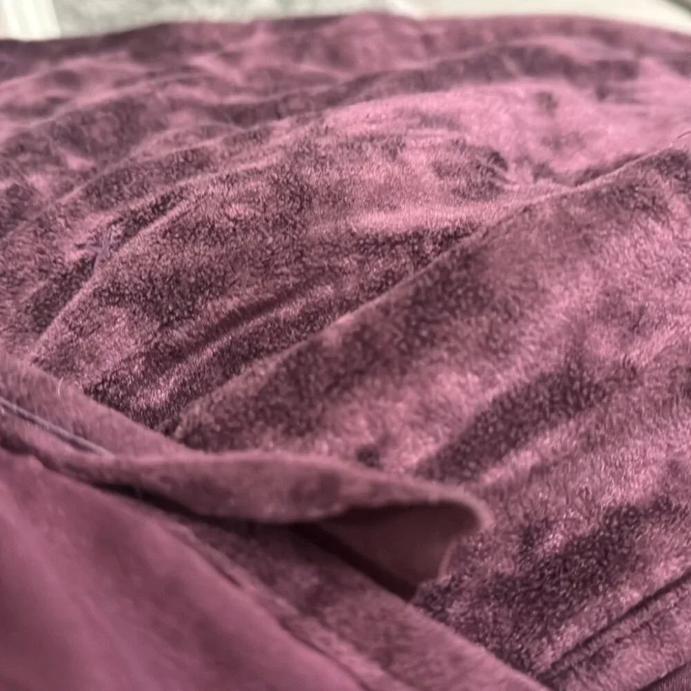 Comforter & pillow cases king sized crushed velvet quilted satiny silky shimmer